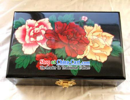 Archaize Chinese Colored Drawing Making Up Peony Casket