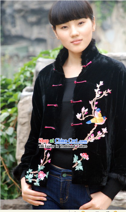 Chinese Stunning Handmade and Embroidered Birds Velvet Overcoat for Women