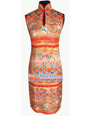 Traditional Mandarin Handmade Colorful Flowery Silk Cheongsam