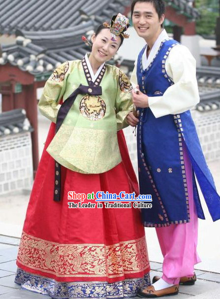 Traditional Korean Wedding Clothing for Bride and Bridegroom