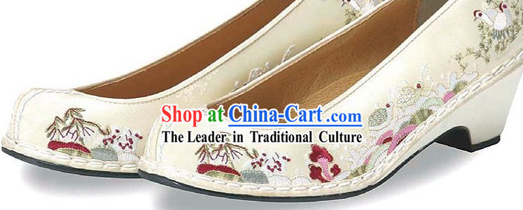 Traditional Korean Embroidery Shoes for Women