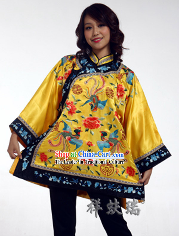 Traditional Chinese Rui Fu Xiang Hand Embroidered Garment for Women