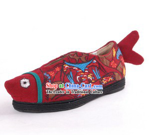 Traditional Chinese Handmade Embroidered Cloth Fish Shoes