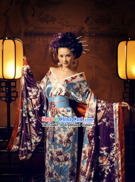 Tang Dynasty Clothes for Women