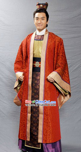 Ancient Chinese Nobles Costumes and Coronet for Men