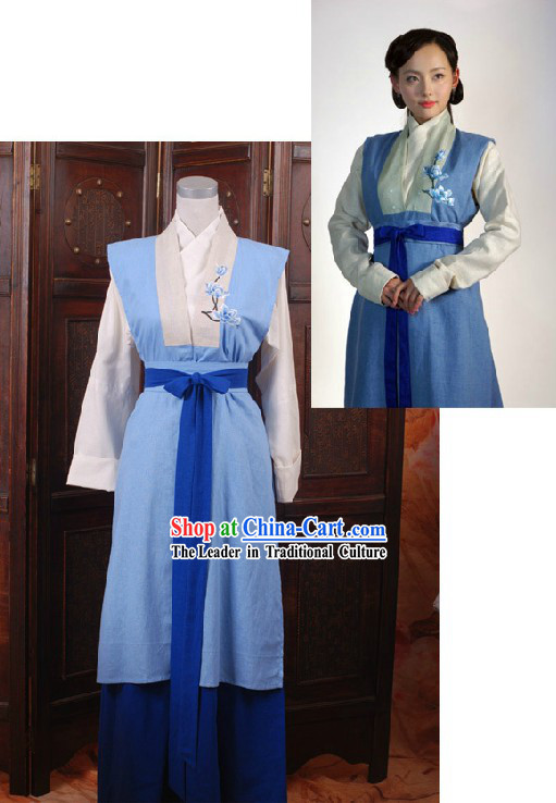 Ancient Chinese Ming Dynasty Clothing for Women