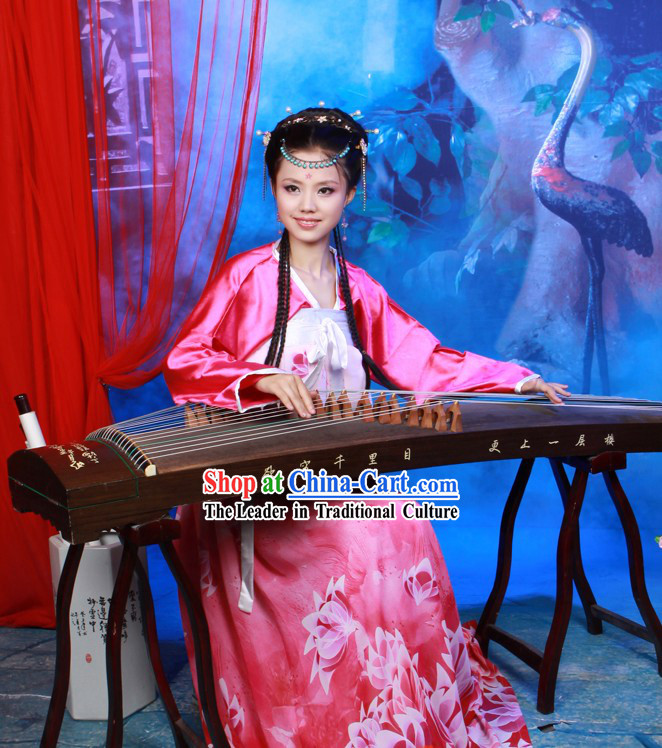 Traditional Chinese Guzheng Player Performance Costume