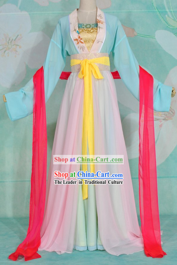 Ancient Chinese Tang Dynasty Clothing for Women