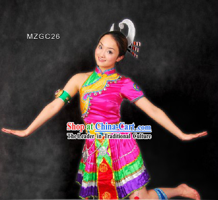 Traditional Chinese Miao Dance Costumes and Head Pieces for Women