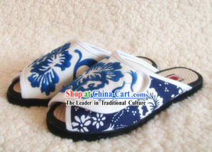 Traditional Chinese Blue and White Handmade Cotton Slippers with Thick Cotton Sole