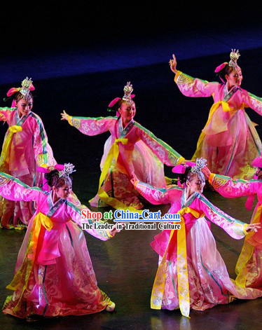 Traditional Korean Dance Costumes for Women