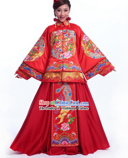 Supreme Chinese Wedding Clothing Complete Set for Brides