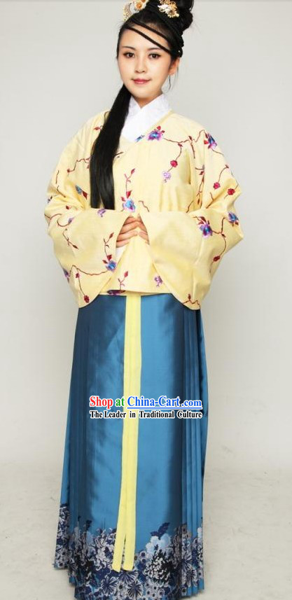 Ancient Chinese Ming Dynasty Clothes for Women