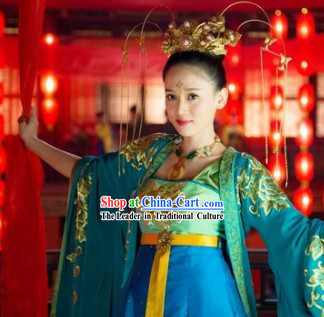 Ancient Chinese Palace Dance Costumes and Hair Accessories