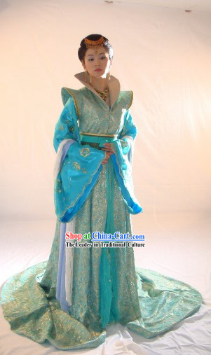 Ancient China Princess Blue Clothing Complete Set and Hair Accessories