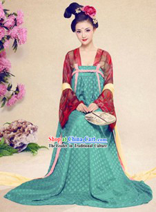 Ancient Chinese Tang Dynasty Clothing for Women