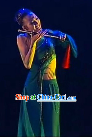 Classical Chinese Dance Costumes for Women