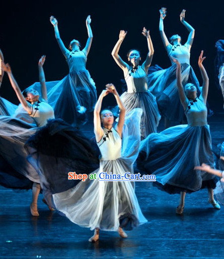 Traditional Chinese Modern Dance Costumes