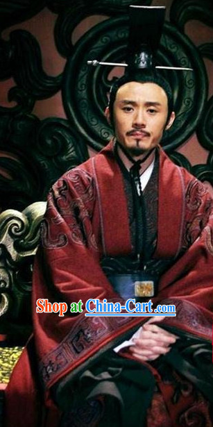 China Ancient Nobleman Costumes and Hat