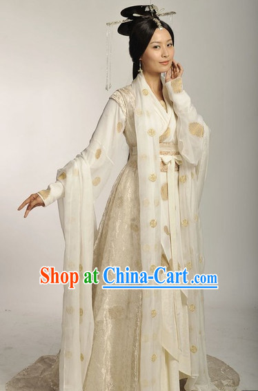 Chinese Classical Royal Women Clothing and Hair Ornaments Complete Set