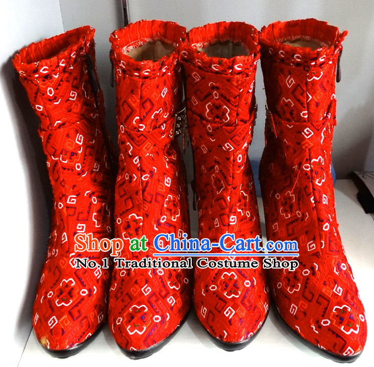 Traditional China Miao Ethnic Embroidery Red Boots for Women