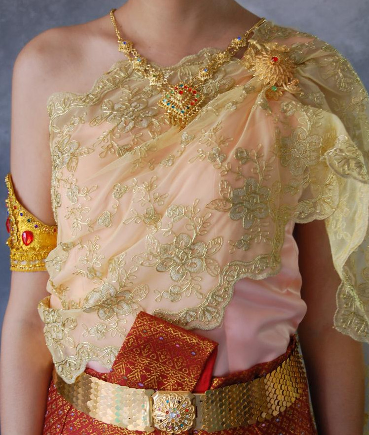 Formal Thai Costumes for Women