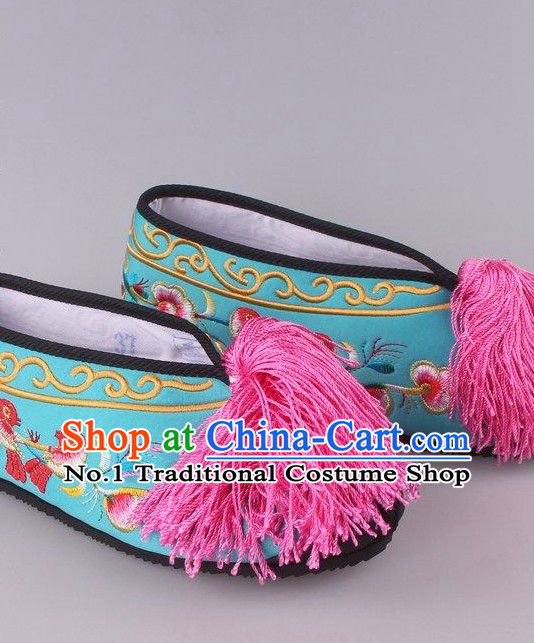 Chinese Beijing Opera Hua Dan Hua Tan Embroidered Flower Shoes for Women