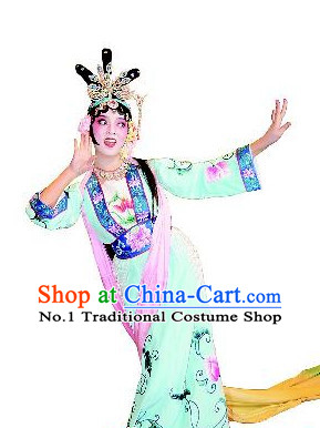 Traditional Chinese Dress Ancient Chinese Clothing Theatrical Costumes Chinese Fashion Chinese Attire Opera Costume