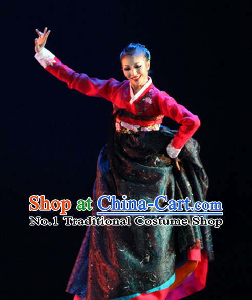 Traditional Korean Dance Costumes for Women