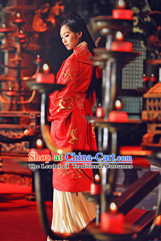 China Classic Red Wedding Dresses Complete Set for Brides