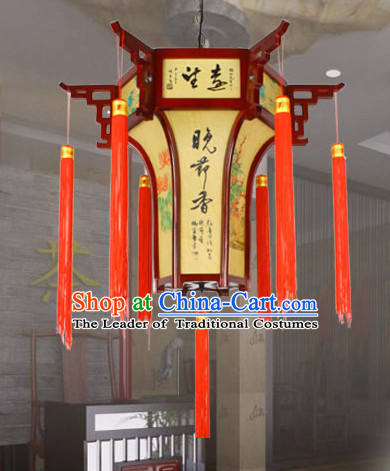 Traditional Chinese Classical Natural Wood and Carved Hanging Palace Lantern