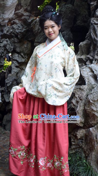 Ancient Chinese Song Dynasty Clothing and Hair Accessories Complete Set for Women