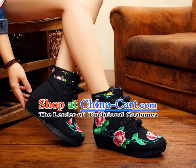 Traditional Chinese Folk Dance Shoes, China Female Embroidered Shoes, Chinese Minority Nationality Embroidery Ankle Boots for Women