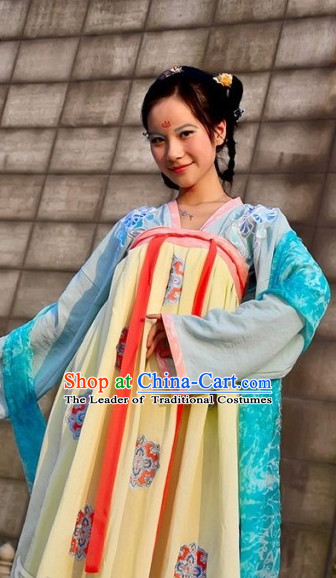 Ancient Chinese Clothing Dress Garment and Hair Accessories Complete Set for Women