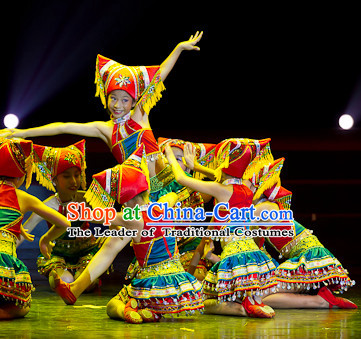 Chinese Traditional Ethnic Zhuang Dance Dress Dancewear Costumes Dancer Costumes Dance Costumes Chinese Dance Clothes Traditional Chinese Clothes Complete Set for Kids