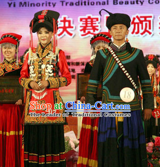 Chinese Yi Group People Folk Dance Ethnic Dresses Traditional Wear Clothing Cultural Dancing Costume Complete Sets for Men and Women