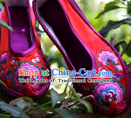 Chinese Handmade Embroidered Shoes Wedding Shoes Kung Fu Wushu Shoes Womens Shoes Opera Shoes Hanfu Shoes Dance Shoes