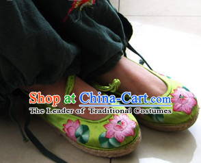 Chinese Handmade Embroidered Shoes Wedding Shoes Kung Fu Wushu Shoes Womens Shoes Opera Shoes Hanfu Shoes Dance Shoes