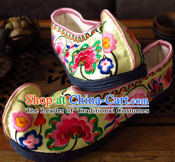 Chinese Handmade Embroidered Shoes Wedding Shoes Kung Fu Wushu Shoes Womens Shoes Opera Shoes Hanfu Shoes Dance Shoes