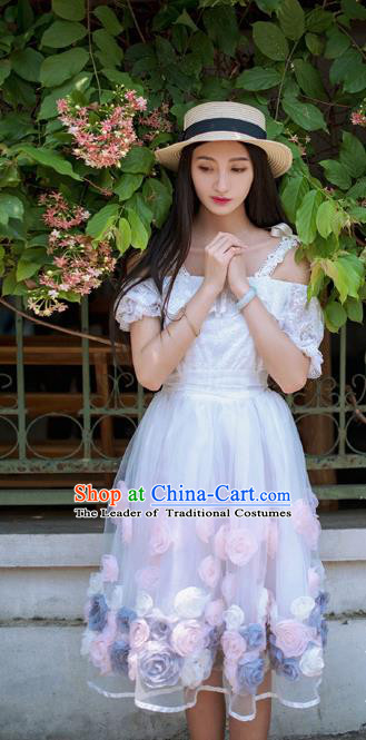 Traditional Classic Elegant Women Costume Lace Embroidery One-Piece Dress, Restoring Ancient Princess Three-Dimensional Plate Flowers Giant Swing Skirt for Women