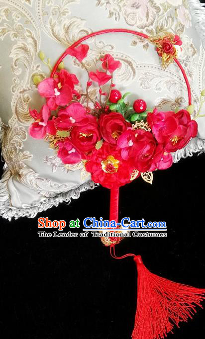 Traditional Handmade Chinese Ancient Wedding Catwalks Round Fans, Hanfu Palace Lady Bride Red Flowers Mandarin Fans for Women