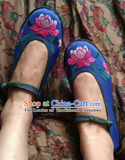 Traditional Chinese National Embroidered Shoes Blue Cloth Shoes, China Handmade Shoes Hanfu Embroidery Lotus Flowers Shoes for Women