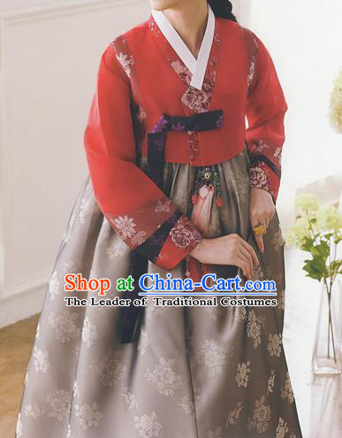 Korean National Handmade Formal Occasions Wedding Bride Clothing Embroidered Red Blouse and Grey Dress Palace Hanbok Costume for Women