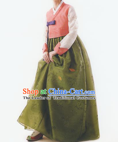 Korean National Handmade Formal Occasions Wedding Bride Clothing Embroidered Pink Blouse and Green Dress Palace Hanbok Costume for Women