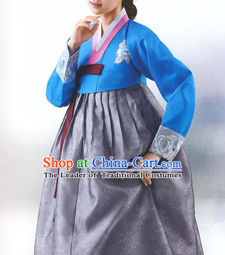 Top Grade Korean National Handmade Wedding Palace Bride Hanbok Costume Embroidered Blue Blouse and Grey Dress for Women