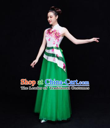 Traditional Chinese Modern Dance Costume, Opening Dance Chorus Singing Group Green Dress Clothing for Women