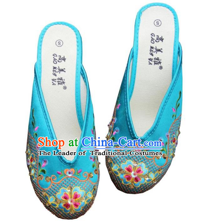 Traditional Chinese National Bride Blue Paillette Embroidered Slippers, China Handmade Embroidery Flowers Hanfu Shoes for Women