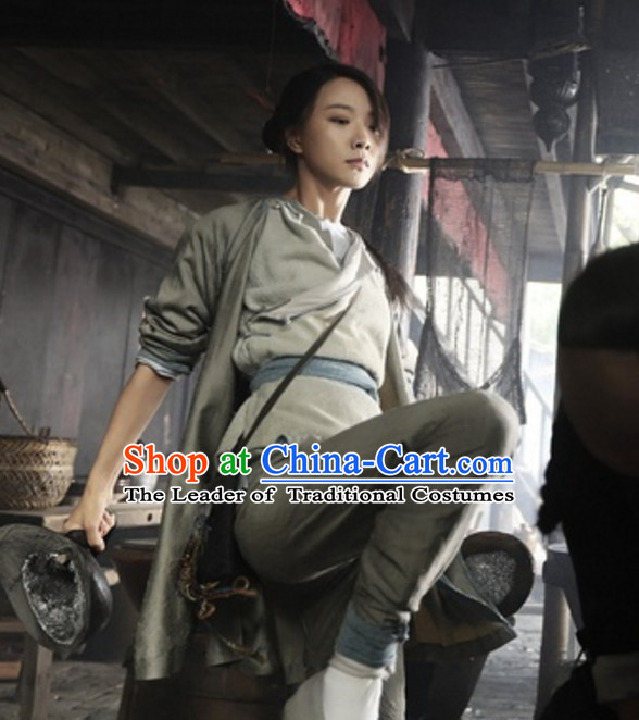 Ancient Chinese Light Grey Kung Fu Uniform for Women