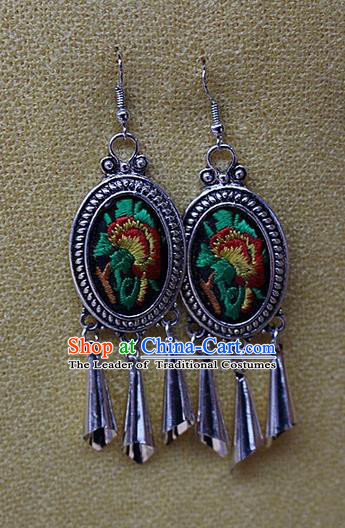 Traditional Chinese Miao Nationality Crafts Jewelry Accessory Classical Earbob Accessories, Hmong Handmade Miao Silver Embroidery Bells Tassel Palace Lady Earrings, Miao Ethnic Minority Eardrop for Women