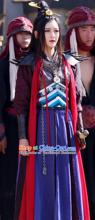 Traditional Ancient Chinese Chivalrous Swordswoman Costume, Chinese Ming Dynasty Chivalrous Woman Bandits Dress, Cosplay Chinese Television Drama Vagabondize Heroine Hanfu Trailing Embroidery Clothing for Women